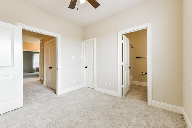 18721 Egret Oaks Lane, Webster, TX 77058