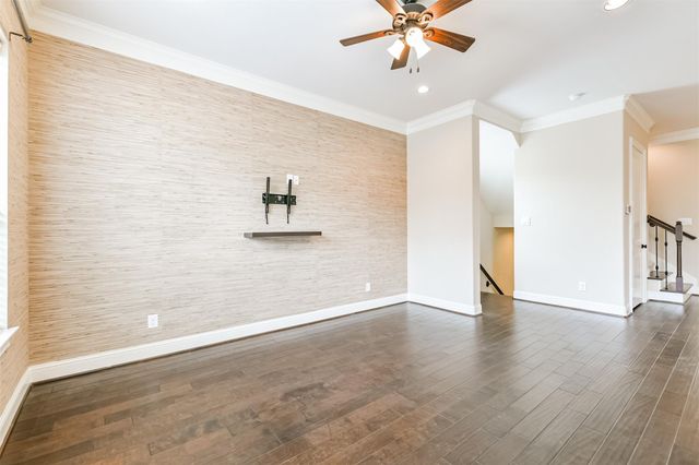 18721 Egret Oaks Lane, Webster, TX 77058