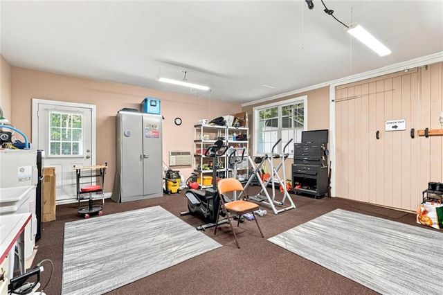1423 Enchanted Lake Drive NW, Conyers, GA 30012