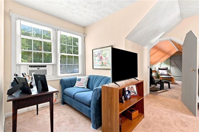 1423 Enchanted Lake Drive NW, Conyers, GA 30012