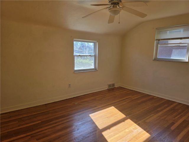 416 Jacobson Drive, Brentwood, PA 15227
