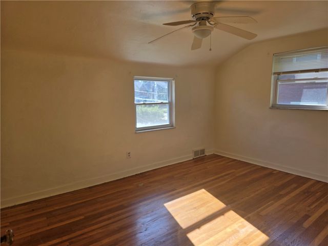 416 Jacobson Drive, Brentwood, PA 15227