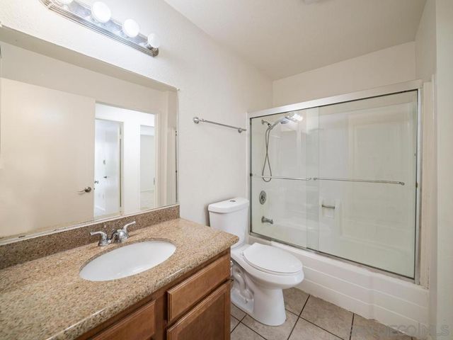 830 W Lincoln Ave 174, Escondido, CA 92026
