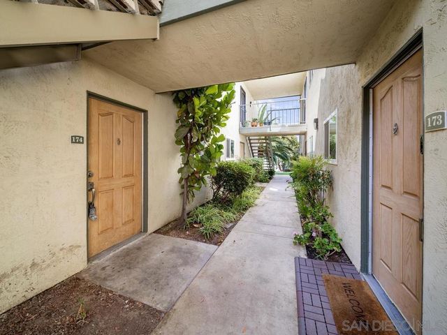 830 W Lincoln Ave 174, Escondido, CA 92026