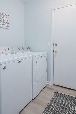 2590 Brookwood Drive, Crown Point, IN 46307