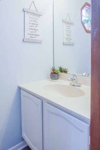 2590 Brookwood Drive, Crown Point, IN 46307