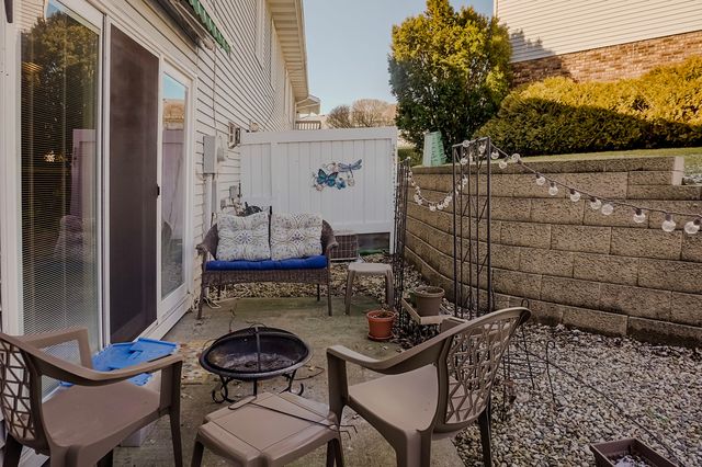 2590 Brookwood Drive, Crown Point, IN 46307