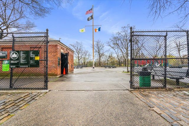85-15 Main Street 12B, Briarwood, NY 11501