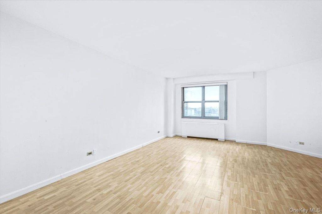 85-15 Main Street 12B, Briarwood, NY 11435 — photo 5