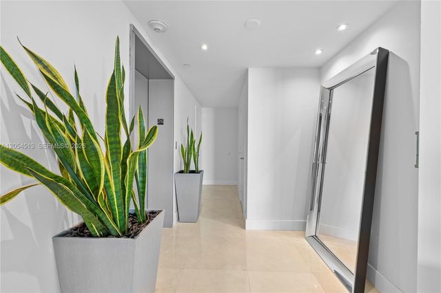 1331 Brickell Bay Drive 2601, Miami, FL 33131