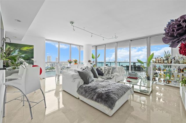 1331 Brickell Bay Drive 2601, Miami, FL 33131