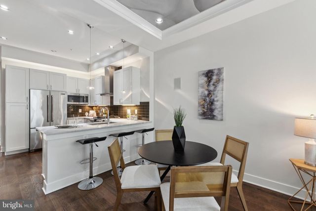 652 L ST NE #1, Washington, DC 20002