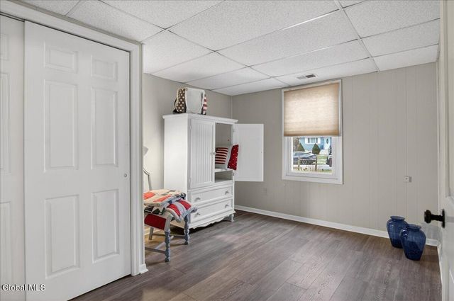 6 Stover Place, Colonie, NY 12205