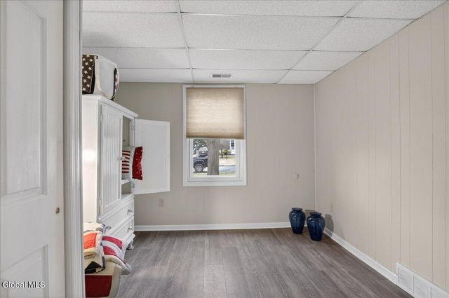 6 Stover Place, Colonie, NY 12205