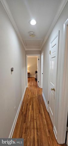 5806 N CHARLES ST, Baltimore, MD 21210