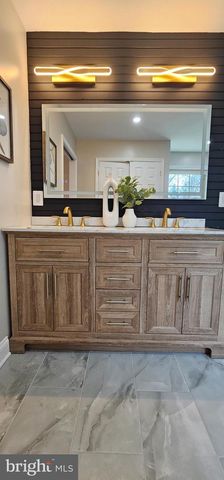 5806 N CHARLES ST, Baltimore, MD 21210