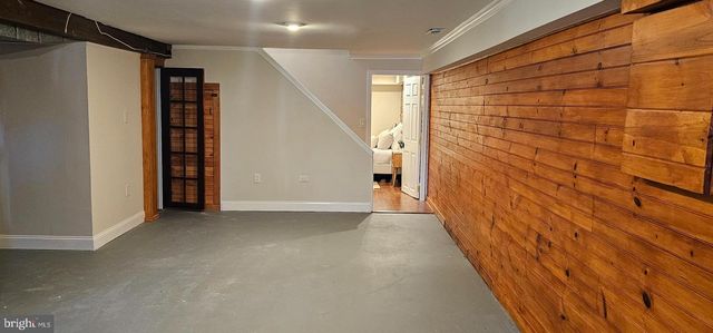 5806 N CHARLES ST, Baltimore, MD 21210