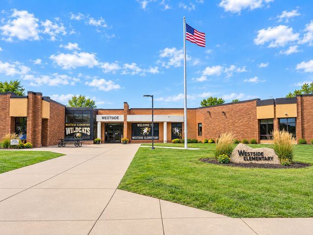 1238 Compton Avenue, River Falls, WI 54022