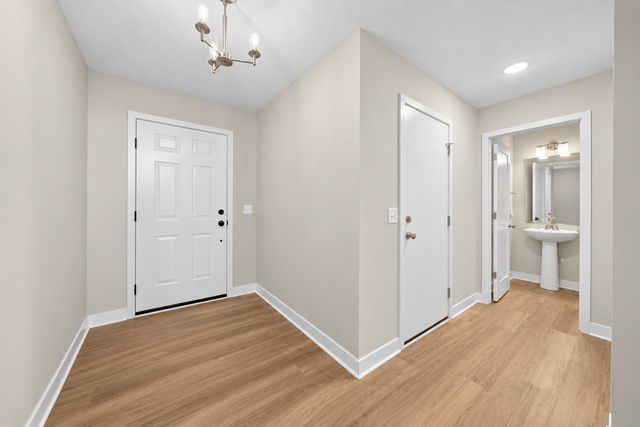 1238 Compton Avenue, River Falls, WI 54022