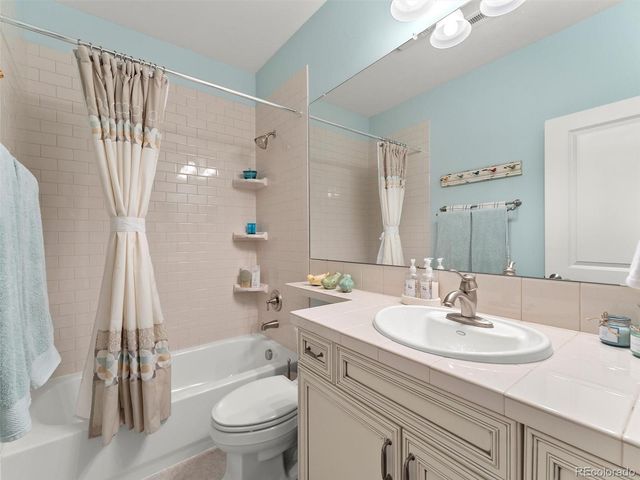 5980 S Race Court, Centennial, CO 80121