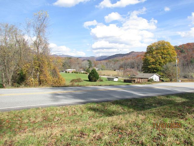 6054 Highway 76, Hiawassee, GA 30546