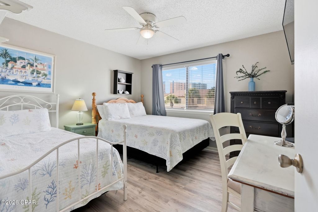 Image 18 of property listing at 17620 Front Beach Road T1, Panama City Beach, FL 32413