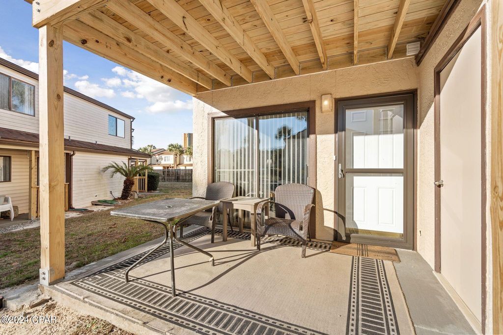 Image 21 of property listing at 17620 Front Beach Road T1, Panama City Beach, FL 32413
