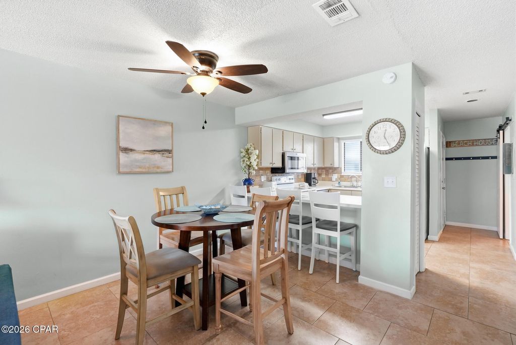 Image 5 of property listing at 17620 Front Beach Road T1, Panama City Beach, FL 32413