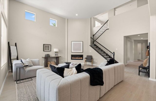 8345 Seuss Way NW, Albuquerque, NM 87120