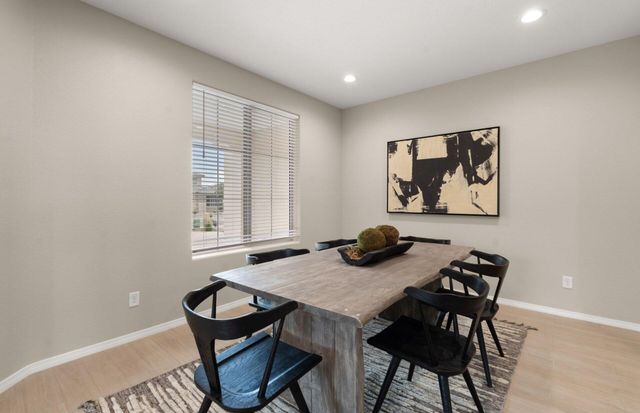 8345 Seuss Way NW, Albuquerque, NM 87120