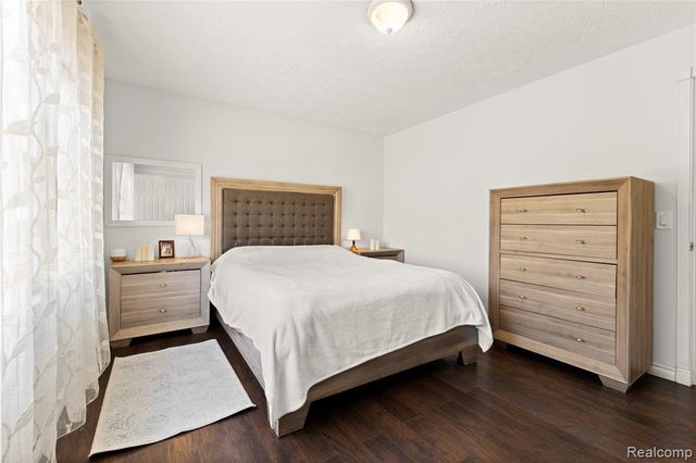 21670 Hancock Street, Farmington, MI 48336