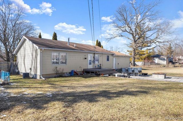 21670 Hancock Street, Farmington, MI 48336