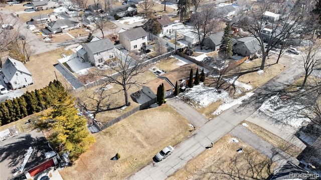 21670 Hancock Street, Farmington, MI 48336