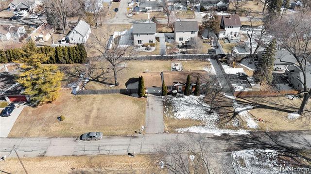 21670 Hancock Street, Farmington, MI 48336