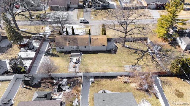 21670 Hancock Street, Farmington, MI 48336