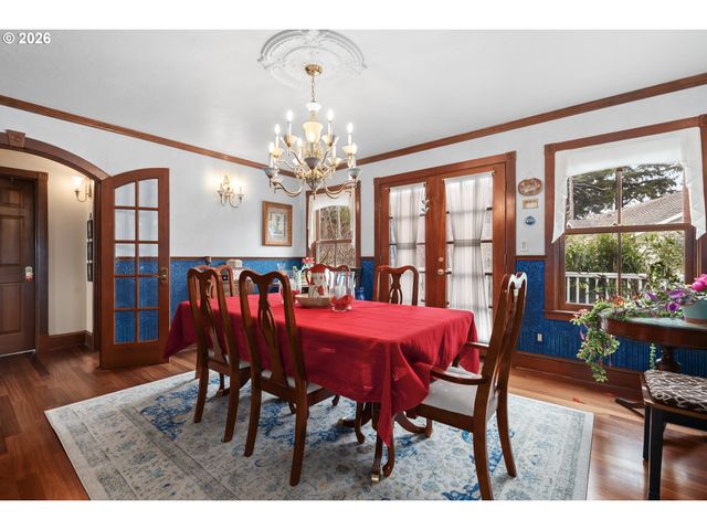 930 Nw HIGHLAND Dr, Waldport, OR 97394