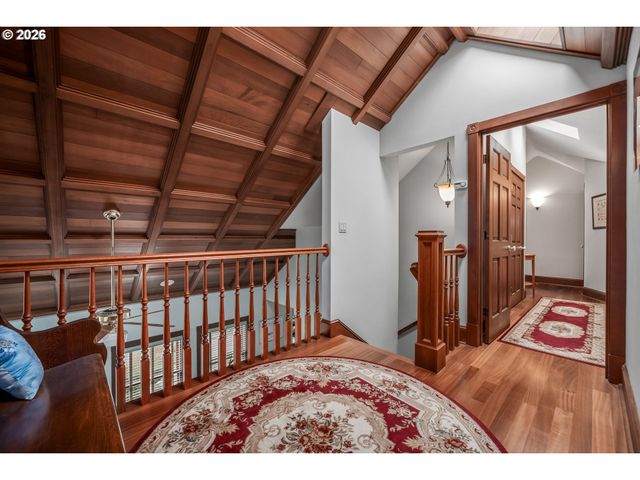 930 Nw HIGHLAND Dr, Waldport, OR 97394