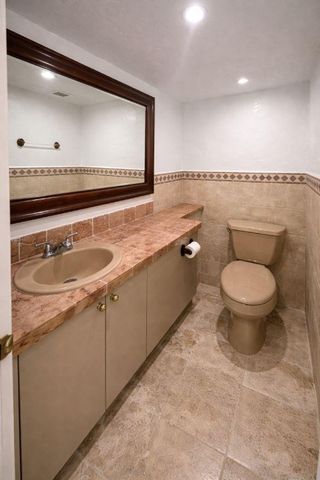 1985 S Ocean Drive 20A, Hallandale Beach, FL 33009