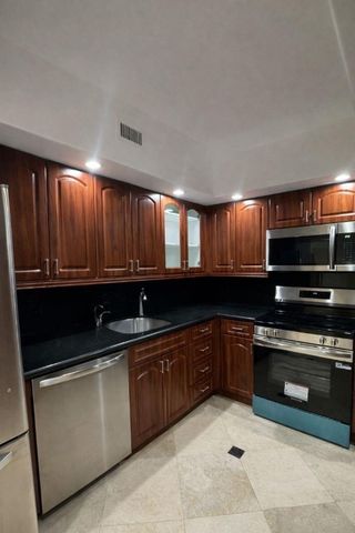 1985 S Ocean Drive 20A, Hallandale Beach, FL 33009