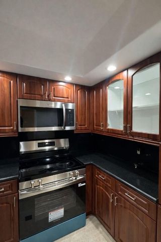 1985 S Ocean Drive 20A, Hallandale Beach, FL 33009