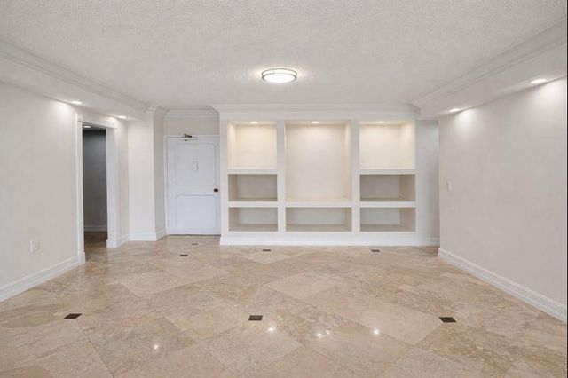 1985 S Ocean Drive 20A, Hallandale Beach, FL 33009