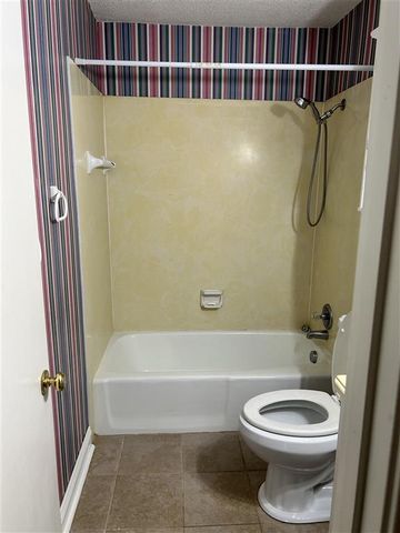 1910 Alvin Street, Lake Charles, LA 70601