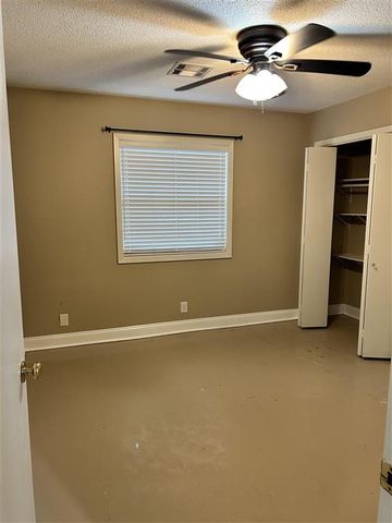 1910 Alvin Street, Lake Charles, LA 70601