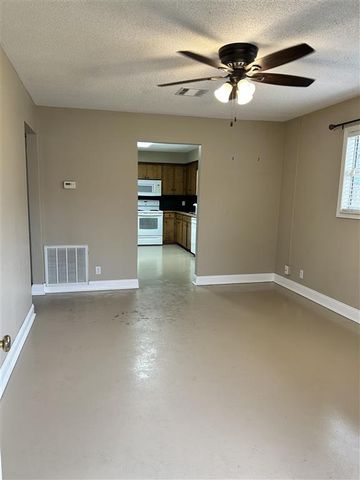 1910 Alvin Street, Lake Charles, LA 70601