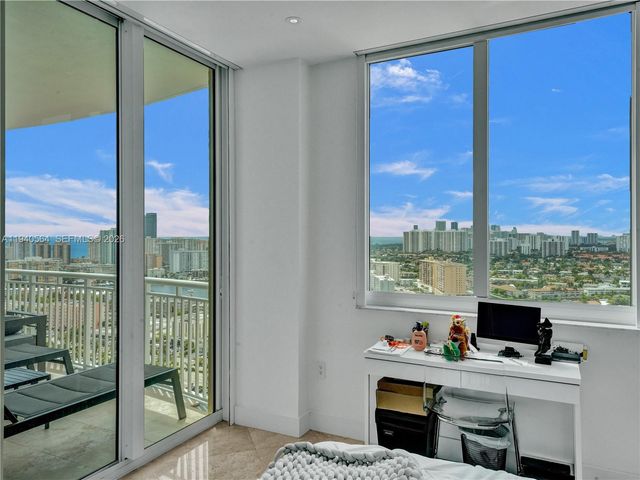 1755 E Hallandale Beach Blvd PH04E, Hallandale Beach, FL 33009