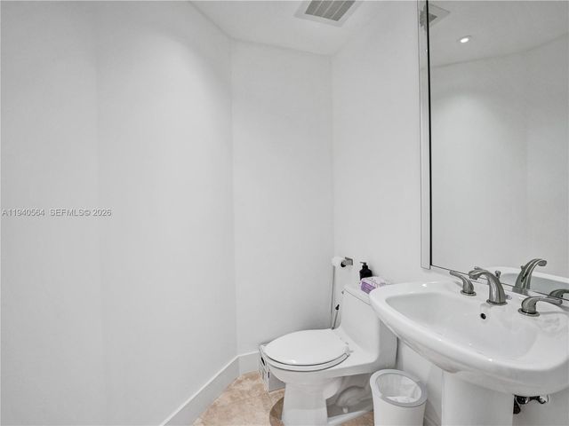 1755 E Hallandale Beach Blvd PH04E, Hallandale Beach, FL 33009