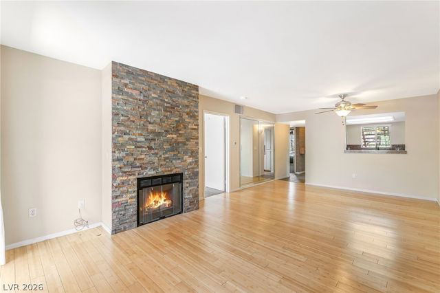 1901 Rio Canyon Court 102, Las Vegas, NV 89128