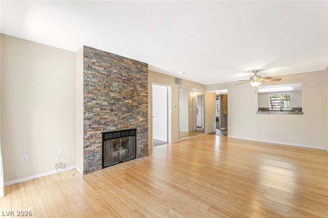1901 Rio Canyon Court 102, Las Vegas, NV 89128