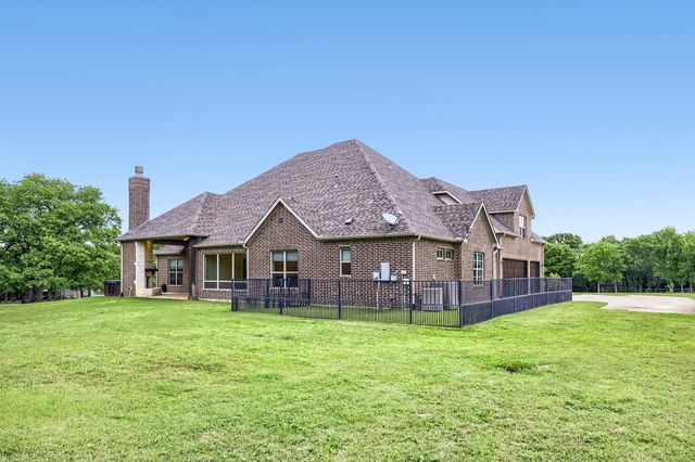 3797 Kayewood Drive, Little Elm, TX 75068