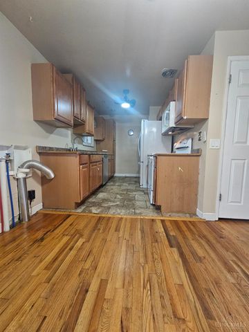 860 Sarbrook Drive, Springfield Twp., OH 45231